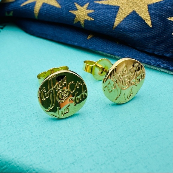 RARE Tiffany & Co. 18K Yellow Gold Notes Wave Round Stud Earrings with Packaging - Picture 1 of 10